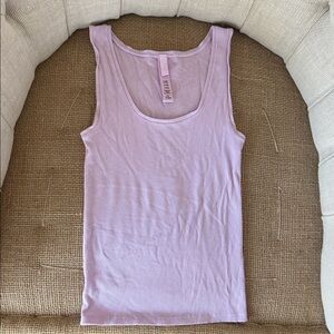 Skims tank top like new